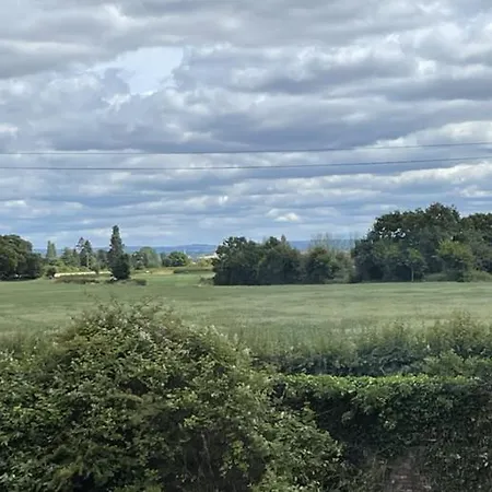 Gilberts End Farm Pension Great Malvern Buitenkant foto